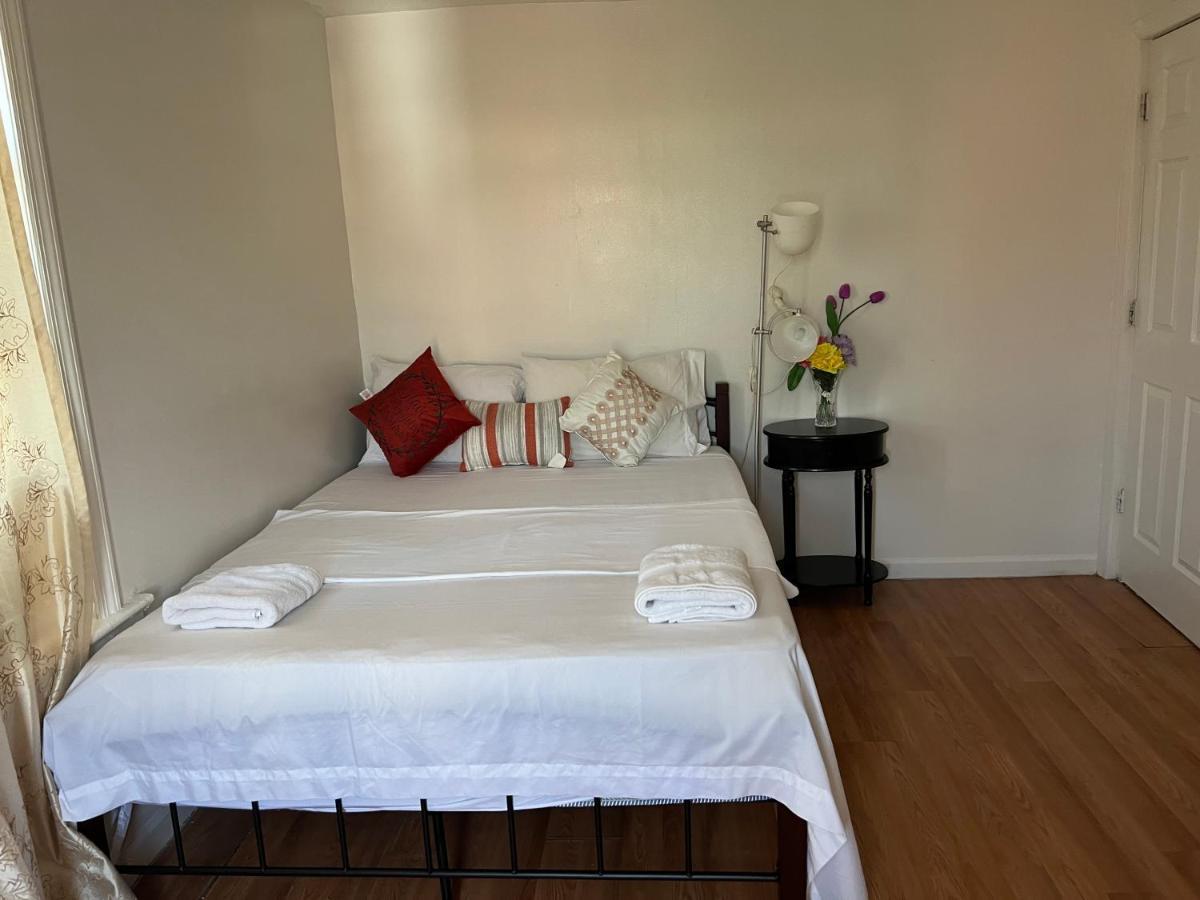 Affordable Room In Queens New York Kültér fotó